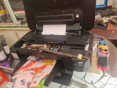 Máy in canon Pixma ix 6770,ix 6860, ix 6870 Mực không đều cách khắc phục