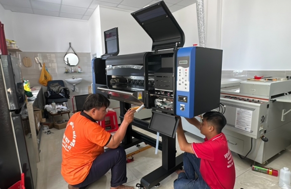 MAY PET CHUYEN NHIET MOI